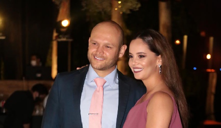  Abel Rangel y Alynn Ruiz.
