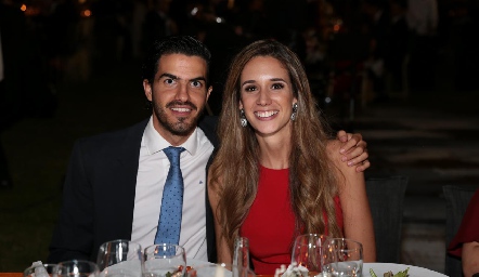  Ricardo Gómez y María Stevens.