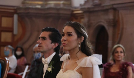  Guillermo Gómez y Michelle Cano.