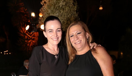  Amigas.