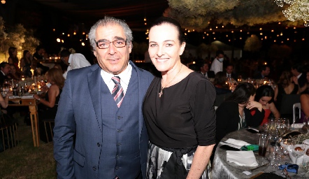  Antonio Esper y Lourdes Gómez.