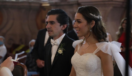  Guillermo Gómez y Michelle Cano.