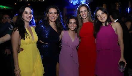  Luly Lamas, Regina González, Montse Villanueva, María Stevens y Yusa de la Rosa.