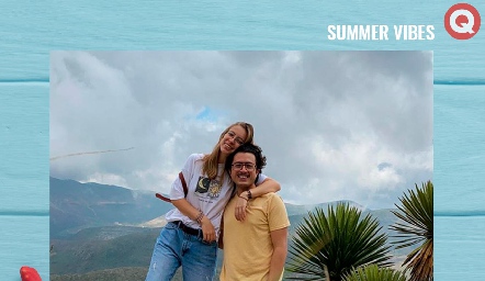 Andrea Fonte y Santiago Pérez.