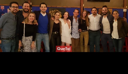  Victorio Ortiz, Chino Linares, Cristina Kasis, Sofía Torres, Alejandro Sanvela, Marifer Ramírez, Manuel Mora, Frankie Gutiérrez.