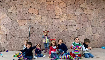  Una gran amistad comienza desde niños.