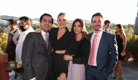  Rodolfo Ortega, Bety Hernández, Ana Lu Díaz Infante y Julio  Galindo.