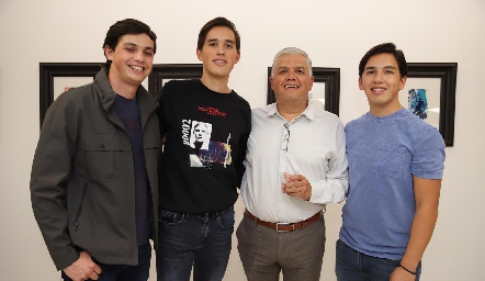  Patricio, Marcelo, Gerardo y Emilio Rodríguez.
