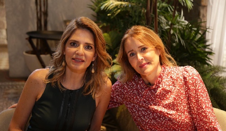  Rosy Rodríguez y Sandra Revilla.