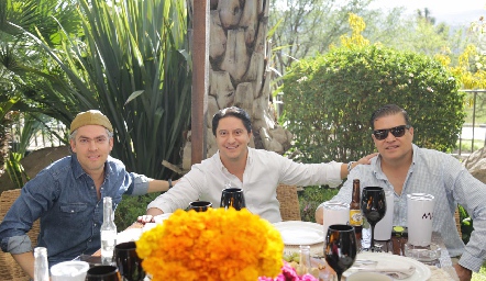  Manolo Ruiz, Félix Córdova y Javier Vallejo.