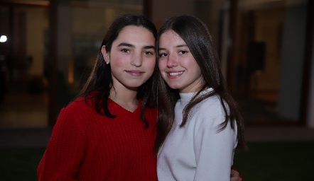 Camila y Anna Astrid.