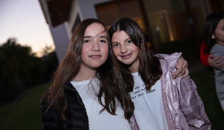  Cristina y Roberta.