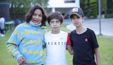  Miguel, Fer y Lucas.