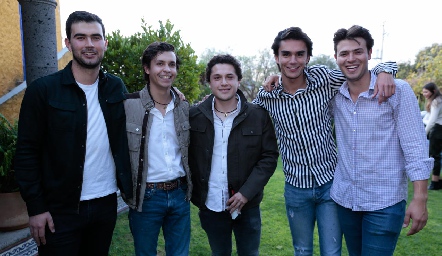  Fernando Pérez, Carlos Andrade, Humberto Sainz, Jaime Ruiz y Pablo Labastida.