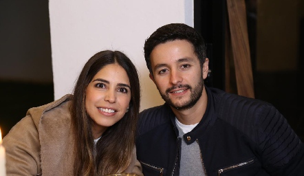  Adriana Estrada y Juan Carlos Dibildox.