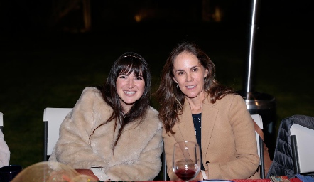  Paula de la Rosa y Valeria Sutti.