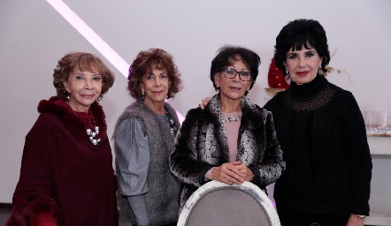  Carmelita Alonso, Lucero Rosillo, Adela Martínez y Lucy Stahl.