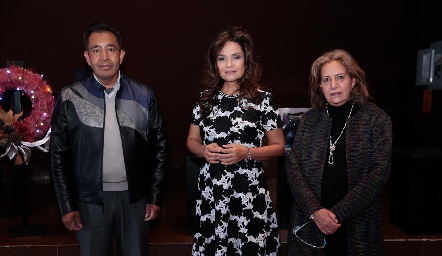 Eleazar Escobar, Aída Palau y Martha Acevedo.