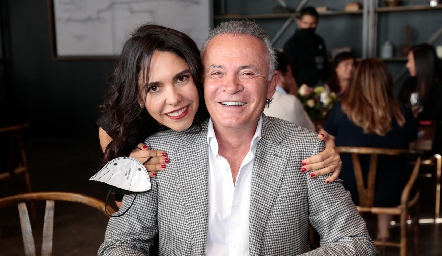  Marisol Martínez y Héctor Almeida.