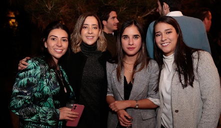  Cristina Lorca, Isabel Albas, Gaby Lambert y Ana Paula Domínguez.
