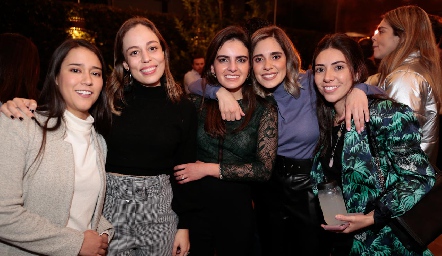  Ana Paula Domínguez, Fernanda Torres, Adriana Olmos, Sofía Ascanio y Cristina Lorca.