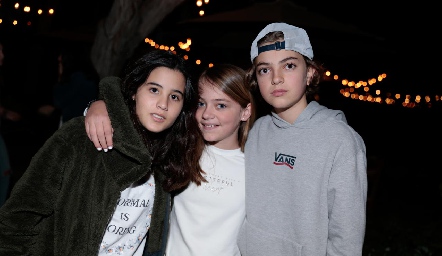  María, Anabella y Cali.