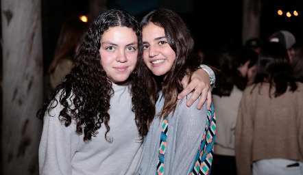  Dany y Mía.