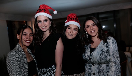  Ale, Fer, Valeria y Puchis.