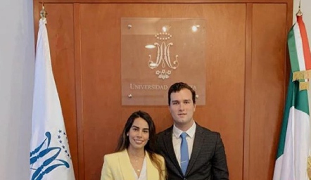  Alejandra Martínez y Pancho Loza.