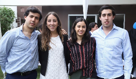  Gabriel Torres, Diana Olvera, Ale Mata y Rubén Torres.
