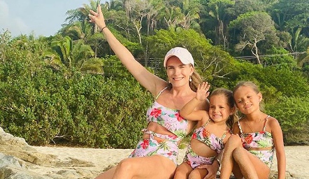  Karla Huber con Isa y Vittoria.
