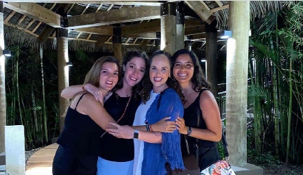  Mimí Navarro, Lore de la Parra, Andrea Díaz Infante y Fabiola Aguillón.