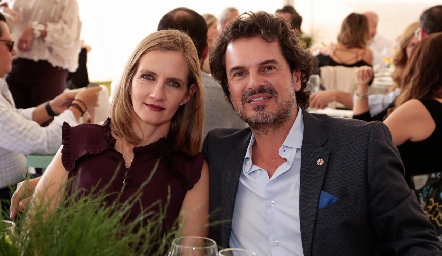  Isa Martí y Eduardo Gómez.