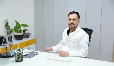  Dr. Oscar Morado.