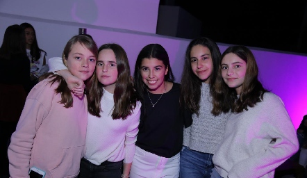  Anabela, Priscila, Isa, Pau y Cayetana.