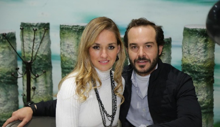  María Torres y Santiago Zamanillo.