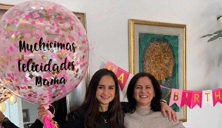  Claudia Villasana y Claudia Ávila.