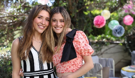  Nuria Minondo y Sofía Medina.