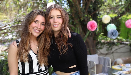  Nuria Minondo y Karla Toranzo.