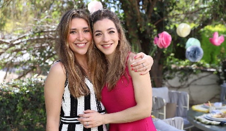  Nuria Minondo y Mónica Garza.