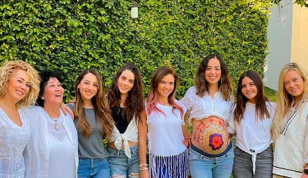  Jalma Werge, Queta de Werge, Alexa Payán, Sigrid Zendejas, Sigrid Werge, Jalma Payán, Mía Zendejas y Ana Mestas.