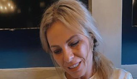  Marcela González.