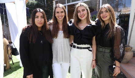  Sofía Zúñiga, Ana Gaby González, Vero Pérez y Sofía Muñiz.