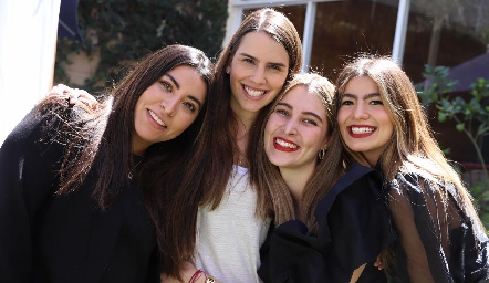  Sofía Zúñiga, Ana Gaby González, Vero Pérez y Sofía Muñiz.