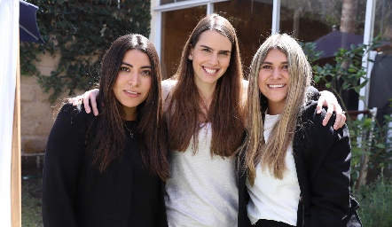  Sofía Zúñiga, Ana Gaby González y Fer Zúñiga.