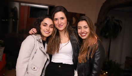  María Bravo, Ana Paula González y Daniela Navarro.