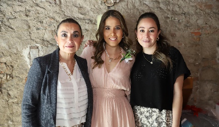  Morena Pérez Espinosa, Cristina Kasis y Carmelita Cordero.