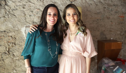  Fernanda del Castillo y Cristina Kasis.
