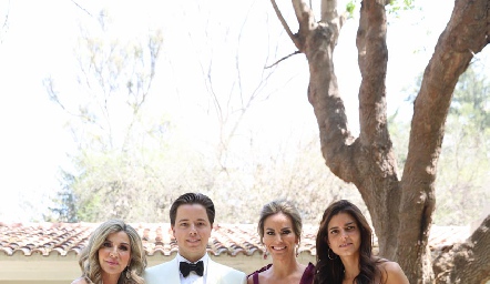  Márgara de Herrera, Pablo Herrera, María Iliana, Nina Herrera y Fer Gómez.