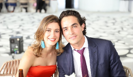  Regina Mendizábal y Alejandro Mora.